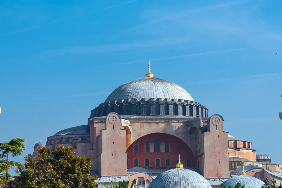 Istanbul City Tour – Single Price up to 12 PEOPLE